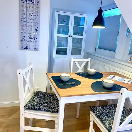 Moderne-ferienwohnung-waihues-1-sylt-in-ruhiger-lage Appartement *